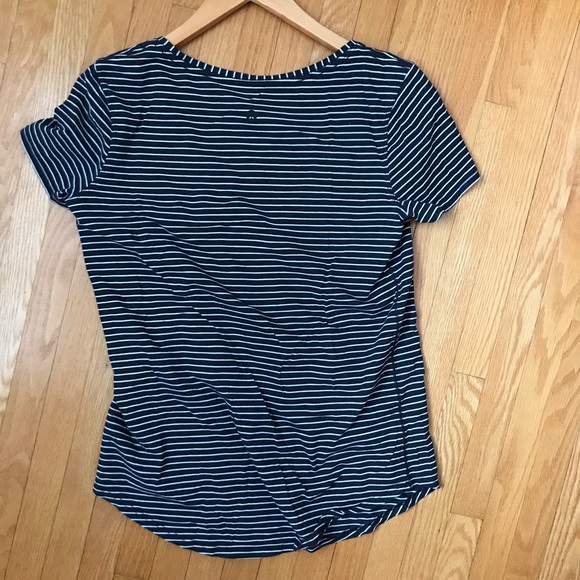 Lululemon love T sz 4 EUC - Picture 2 of 4